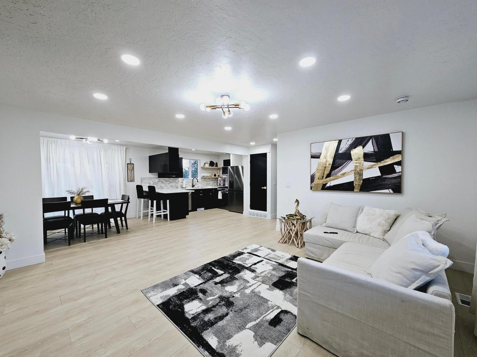 סנדי Luxury Getaway Close To Skiing Hiking In Slc מראה חיצוני תמונה