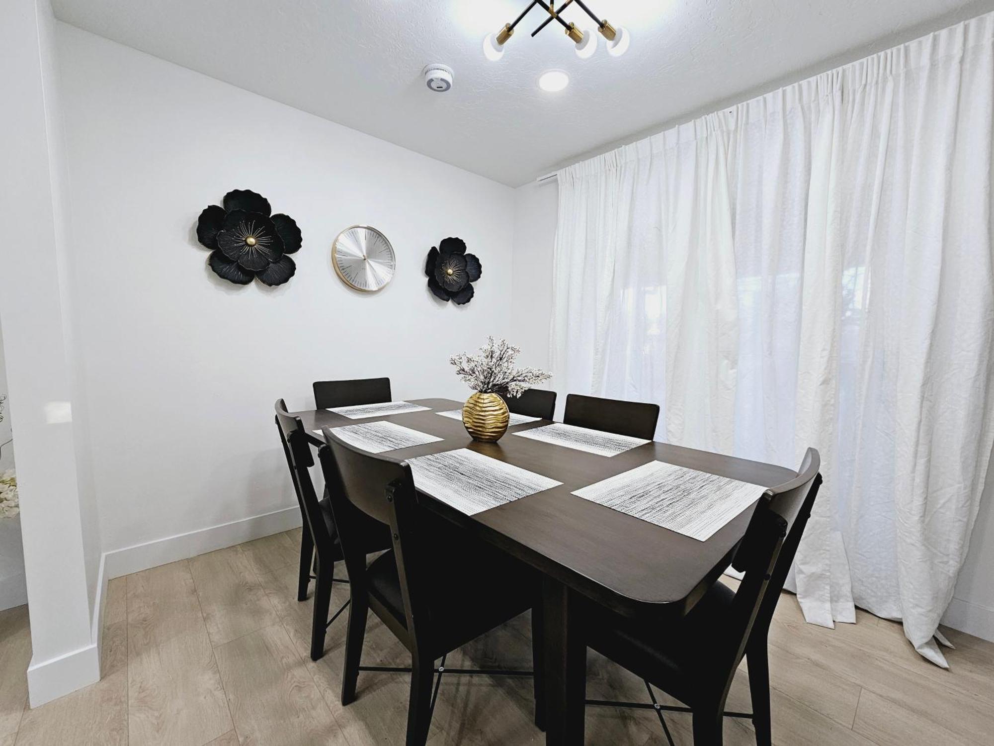 סנדי Luxury Getaway Close To Skiing Hiking In Slc מראה חיצוני תמונה