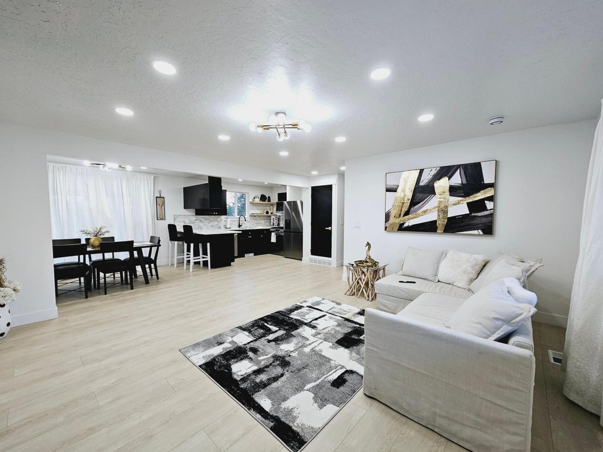 סנדי Luxury Getaway Close To Skiing Hiking In Slc מראה חיצוני תמונה